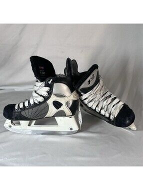 CCM Prolite 3 Ice Hockey Skates Size 1.5